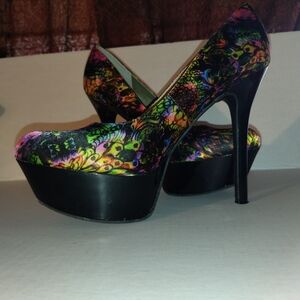 Carlos Santana Destiny Vibrant Platform Shoes